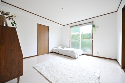 【洋室】 | ルミナス東浦和 | ※家具・小物はイメージです