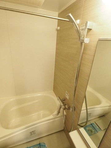新品家具付きマンション上荻17(KaGood東京)の浴室