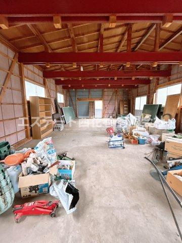 石鳥谷町好地　倉庫の内装