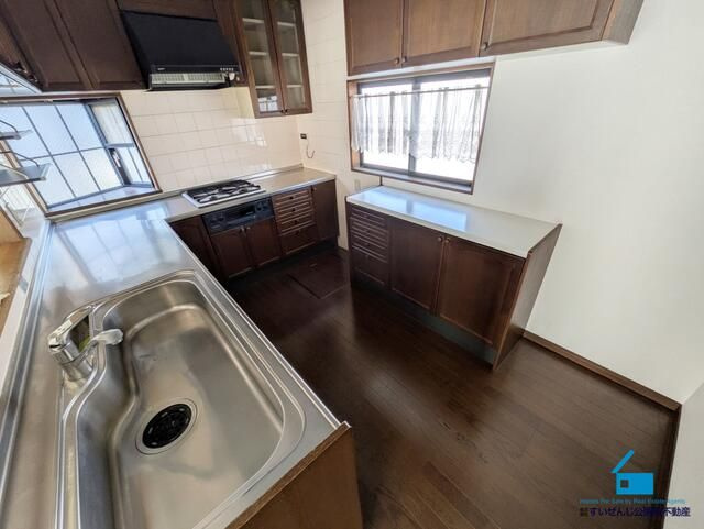 水前寺公園貸家のキッチン