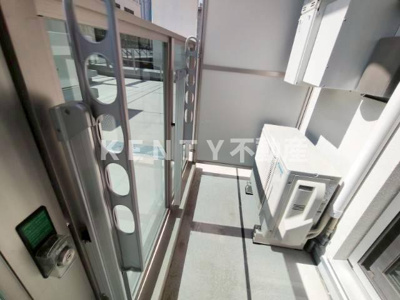 【バルコニー】 | スタイリオ蒲田ＷＥＳＴ | 外からの目が気にならないバルコニーで洗濯物が干せます