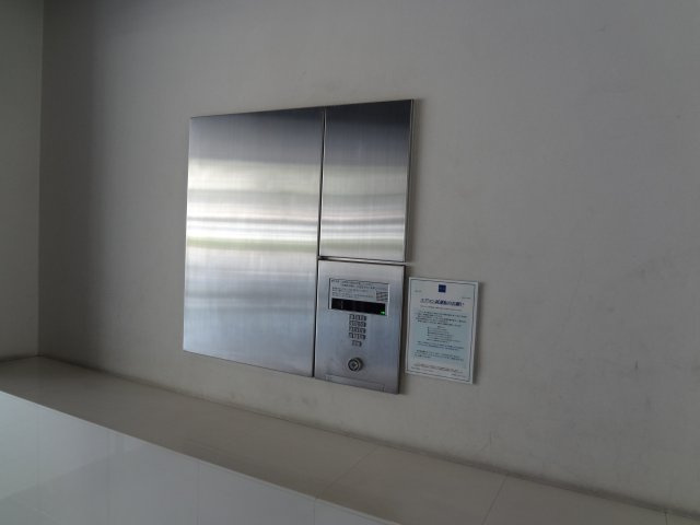 【TVモニター付きインターフォン】