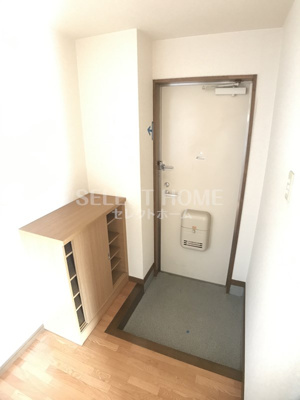 【玄関】 | ハピネス西之坊 | きれいな玄関です