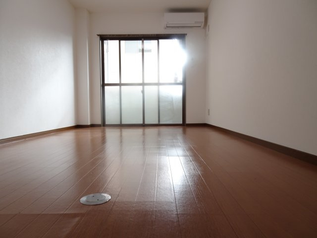 第2コーエービルの内装