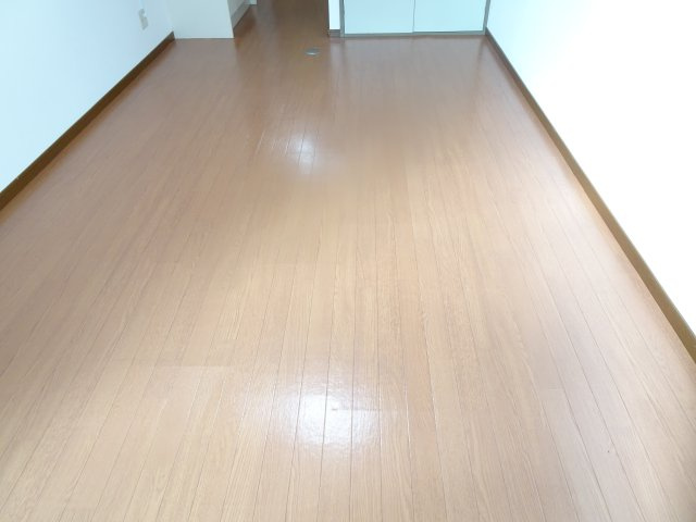 第2コーエービルの洋室