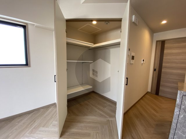 PHOENIX Clove Tomoiの収納