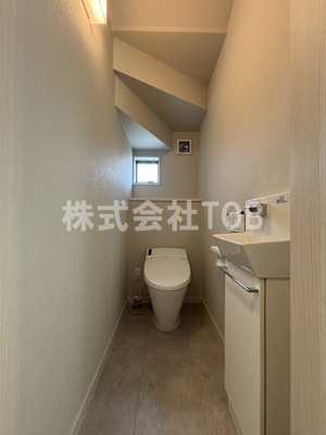 【トイレ】 | 緑ケ丘2丁目戸建－普通借家2年-