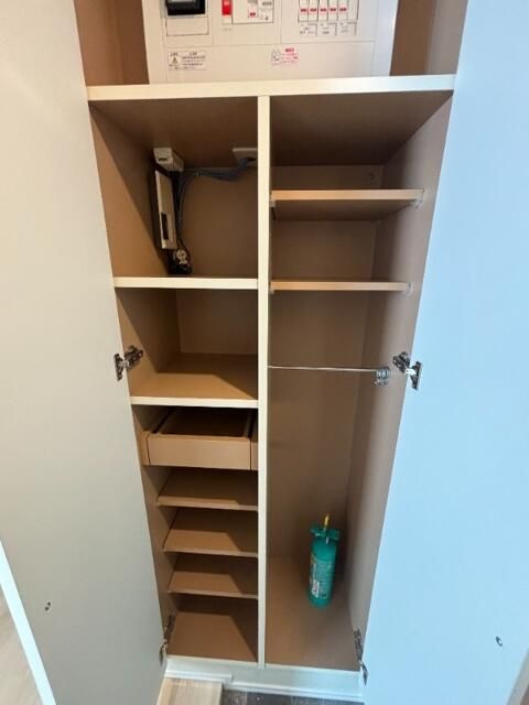 レジディア神田岩本町の収納