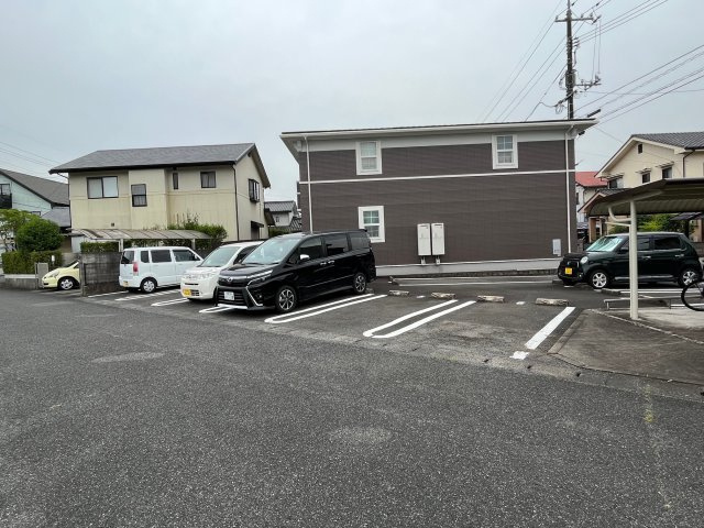 フランガーデンの駐車場