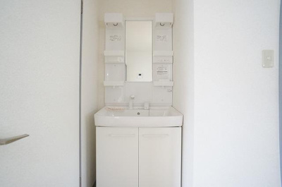 【独立洗面台】 | ニューシティ美里 | 洗面化粧台