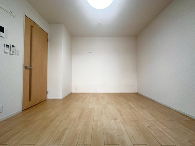 【洋室】 | シェーネ