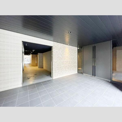 【エントランス】 | S-FORT江坂垂水町 | 落ち着いたエントランスです