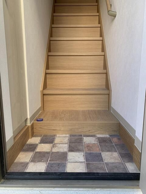 【玄関】 | ソルナクレイシア桜新町