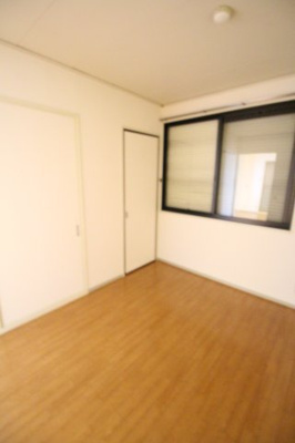 【寝室】 | パセオ豊里