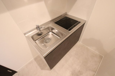 【キッチン】 | East Garage Place