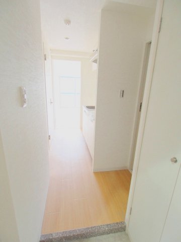 プランドール古市の玄関