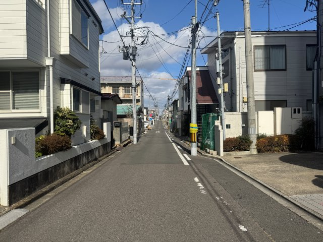 想定年間賃料42.0万　想定利回り30.0％　RC造の周辺