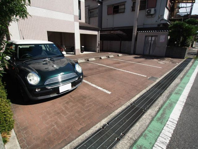 【駐車場】 | クレールシャンブル16