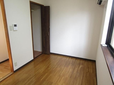 【居間・リビング】 | コーポイリヤマ-学生限定-