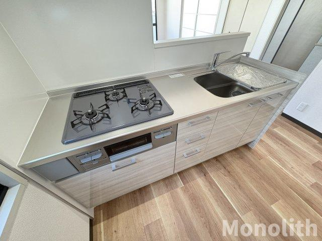 大町ガーデンライフE棟のキッチン