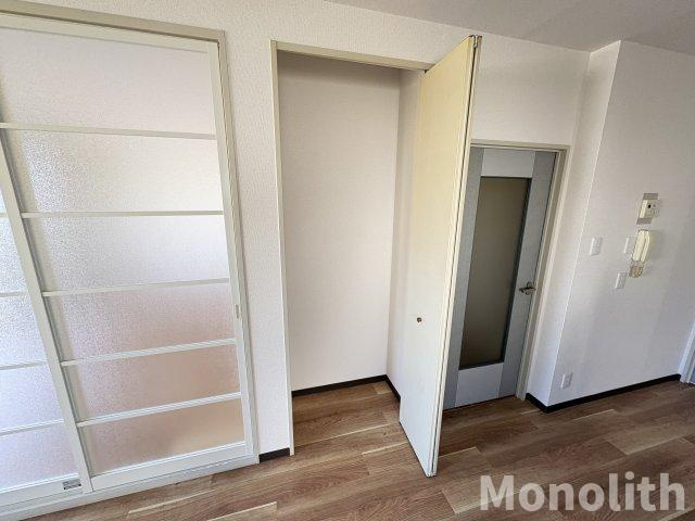 大町ガーデンライフE棟の収納