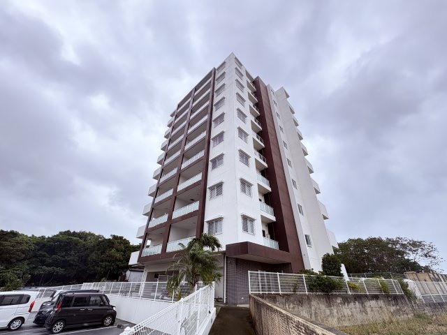 プレミアムコート与儀パークヒルズ