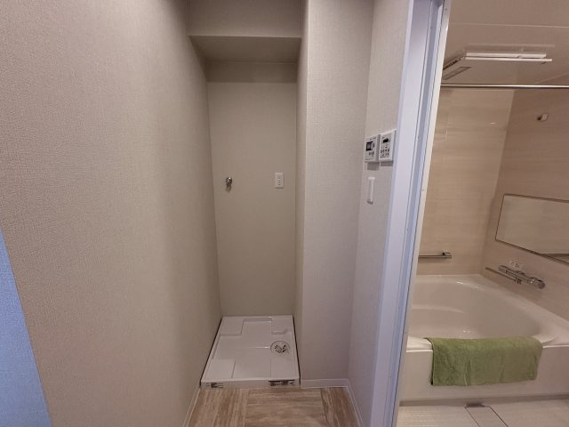 プレミアムコート与儀パークヒルズのランドリースペース