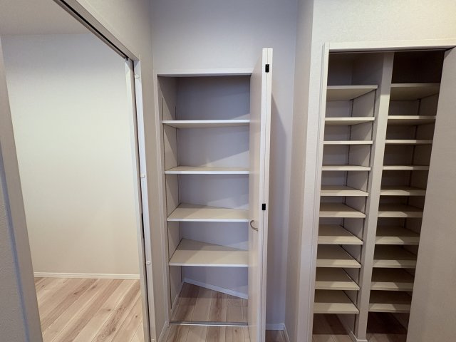 プレミアムコート与儀パークヒルズの収納