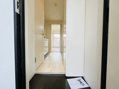 【玄関】 | T・G・T