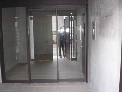 【エントランス】 | ベルシモンズ大阪港 | 毎日通るエントランスはこのようになっています