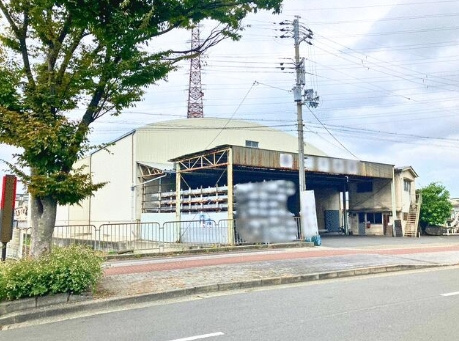 鶴見第５倉庫の外観