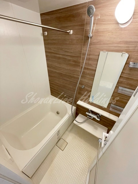 厚木市田村町の賃貸マンションの浴室|浴室乾燥機付き♪