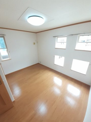 【内装】 | フレーシュ | 内装は落ち着いています