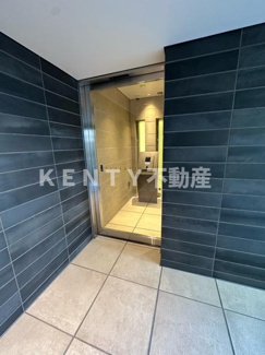 【エントランス】 | 建物の内部です