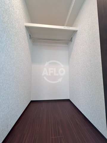 レオングラン本町橋の収納|レオングラン本町橋　ウォークインクローゼット