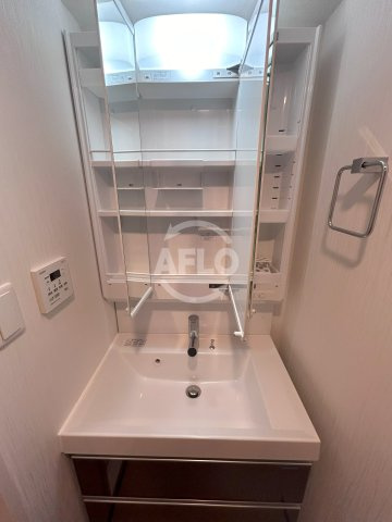 レオングラン本町橋の独立洗面台|レオングラン本町橋　独立洗面台