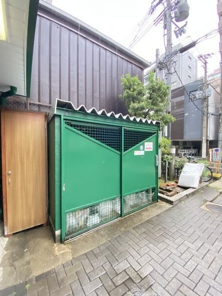 テンフォーティ