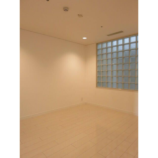 渋谷プロパティータワーの洋室