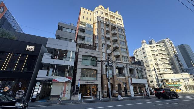 バックボーンハウス　7階の外観| 