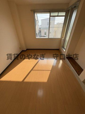 【居間・リビング】 | アルブル守口