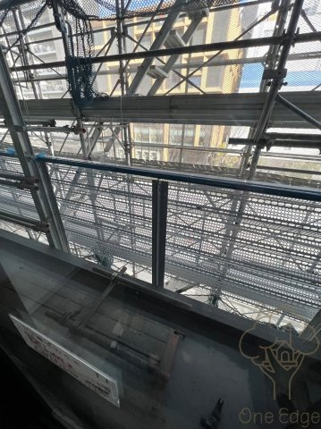 グラート梅田のバルコニー