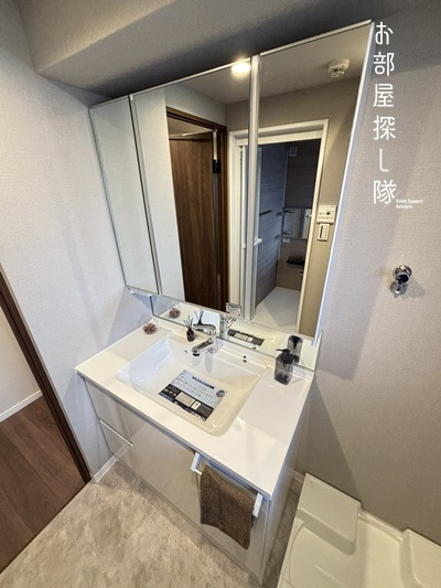 ツインタワー久留米の独立洗面台