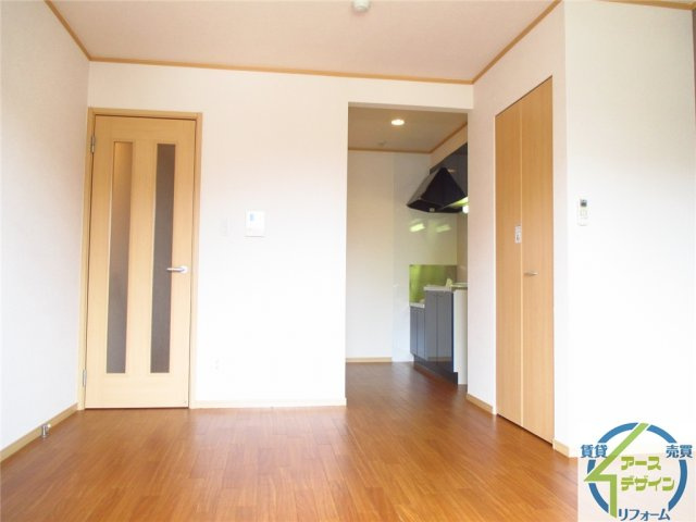 ユニベール神戸の居間・リビング|※類似写真