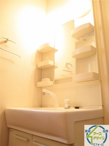 ユニベール神戸の洗面所|※類似写真