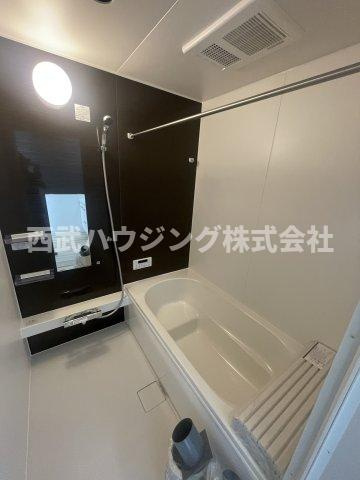 【仲介手数料無料】所沢市東狭山ケ丘７期全５棟１号棟　所沢市の不動産なら西武ハウジングの浴室