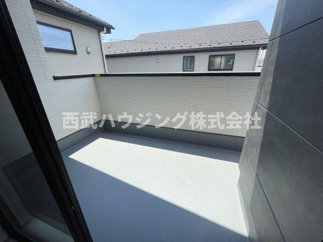 【仲介手数料無料】所沢市東狭山ケ丘７期全５棟１号棟　所沢市の不動産なら西武ハウジングのバルコニー