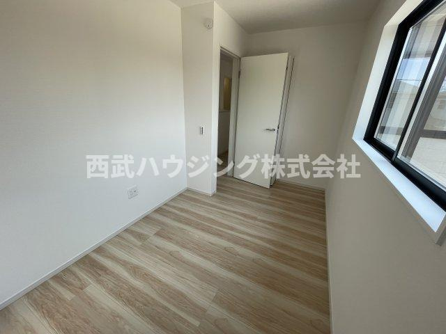 【仲介手数料無料】所沢市東狭山ケ丘７期全５棟１号棟　所沢市の不動産なら西武ハウジングの洋室