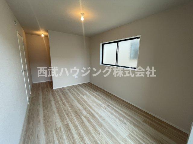 【仲介手数料無料】所沢市東狭山ケ丘７期全５棟１号棟　所沢市の不動産なら西武ハウジングの洋室