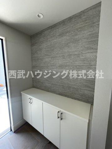 【仲介手数料無料】所沢市東狭山ケ丘７期全５棟２号棟　所沢市の不動産なら西武ハウジングの玄関