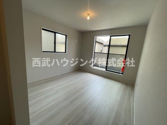 【仲介手数料無料】所沢市東狭山ケ丘７期全５棟２号棟　所沢市の不動産なら西武ハウジングの洋室